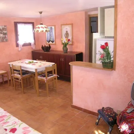 בית נופש E Apt. Silvia By Agenzia Solturelba קאפוליברי