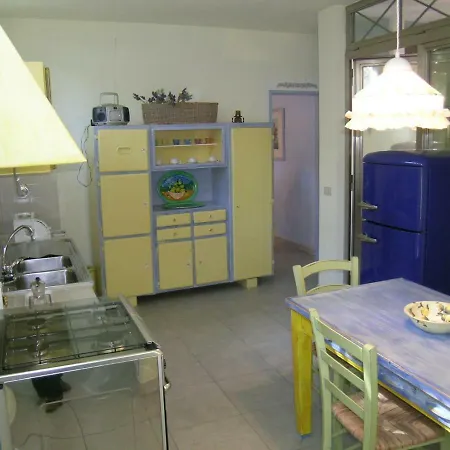 Semesterbostad E Apt. Silvia By Agenzia Solturelba